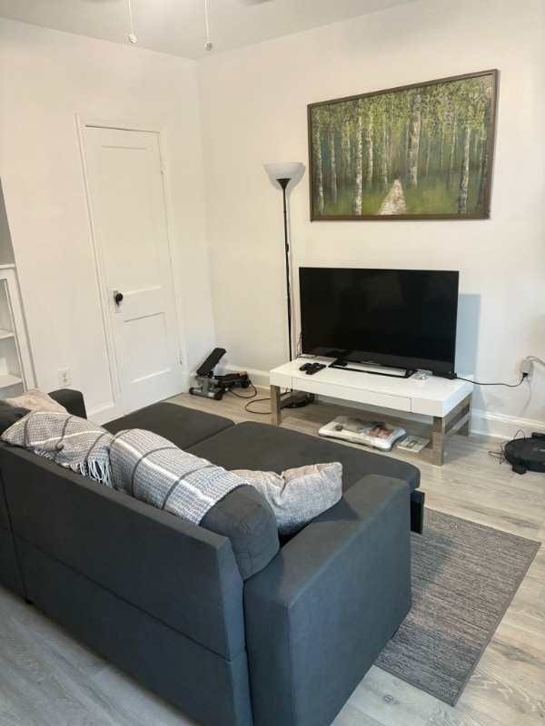 Photo - 221 35th St NE Unidad 1