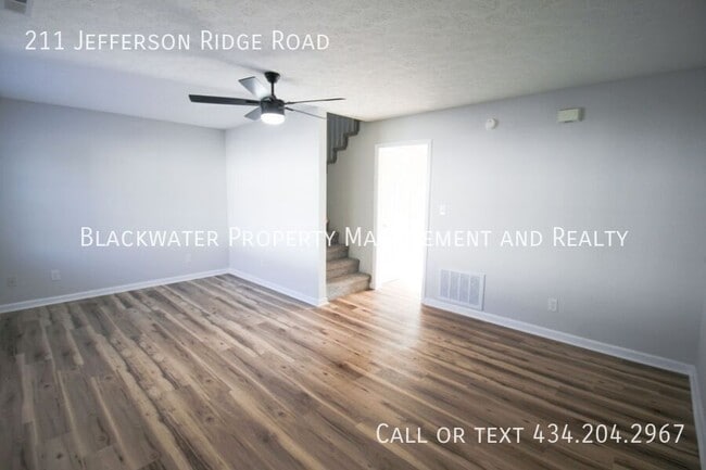 Photo - 211 Jefferson Ridge Rd