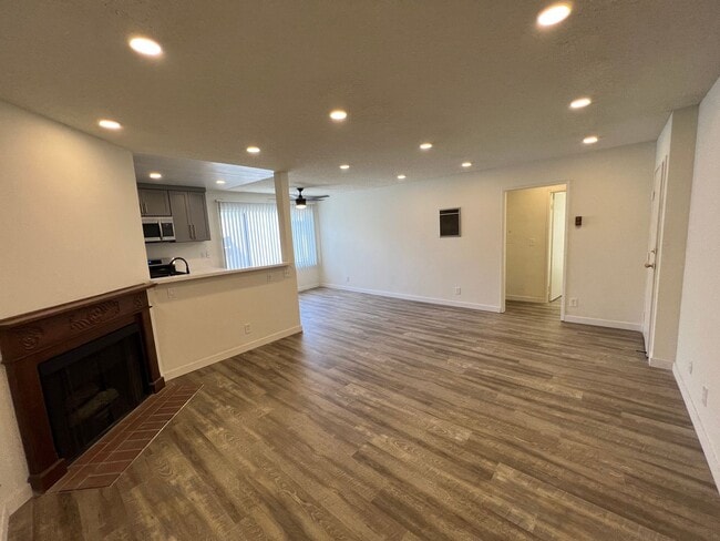 3546 Hughes Ave Unit 203