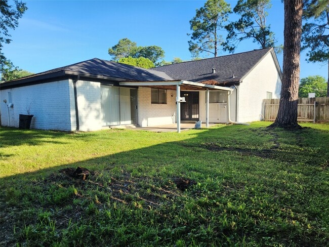 Photo - 22127 Elsinore Dr