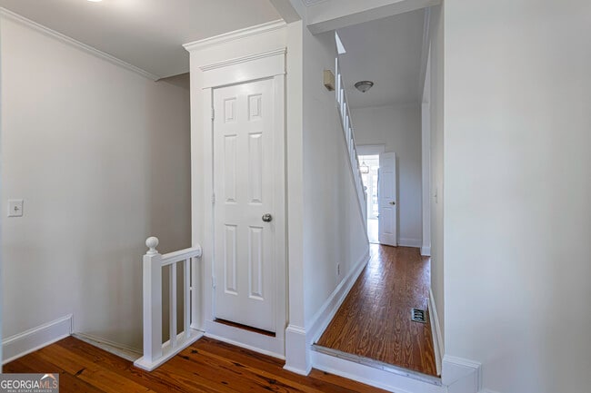 Photo - 815 Edgewood Ave NE