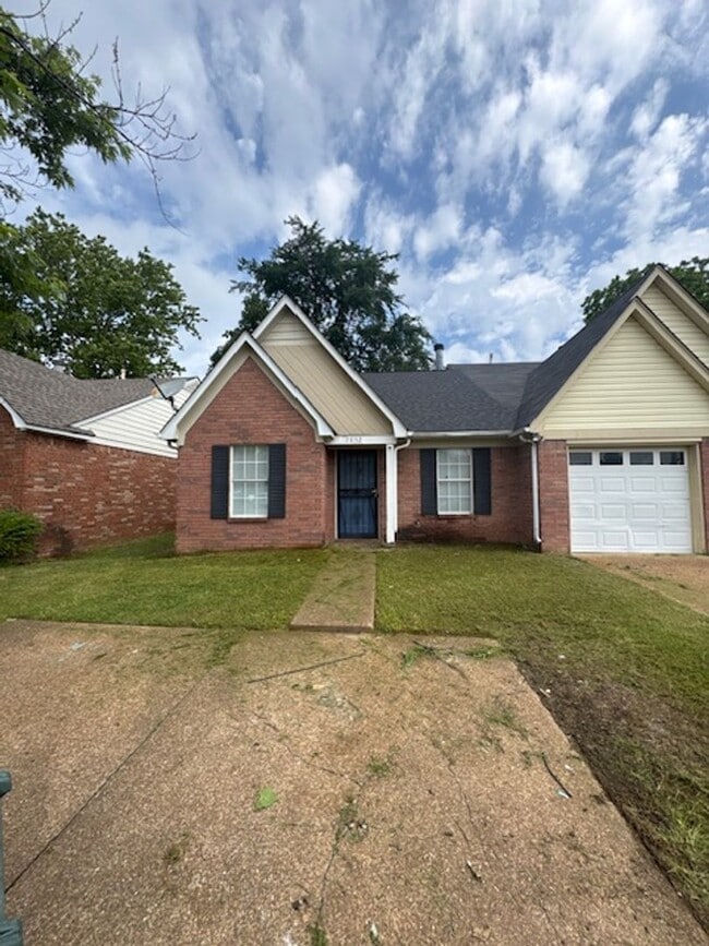Charming 3-Bedroom Home in Memphis – Spaci... - Charming 3-Bedroom Home in Memphis – Spaci...