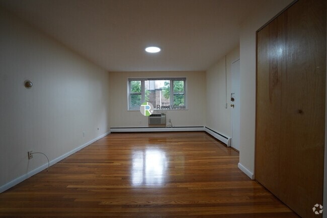 Building Photo - 110 Babcock St Unit 41 Rental
