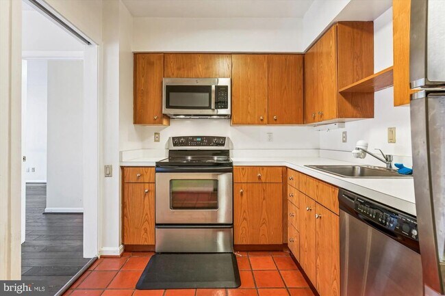 Photo - 1200 23rd St NW Unit 801