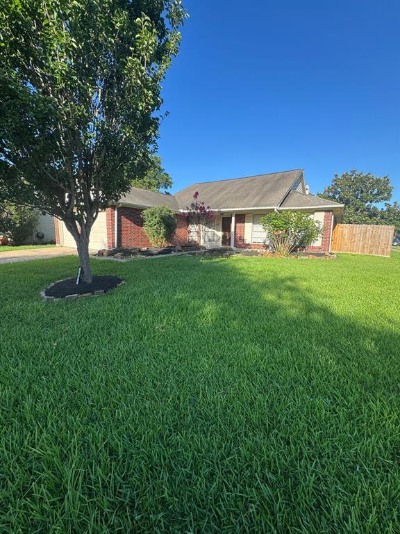 Photo - 1002 Abbott Dr House