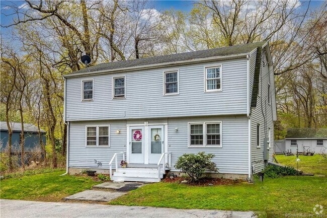 Building Photo - 62 Roxbury Rd Rental