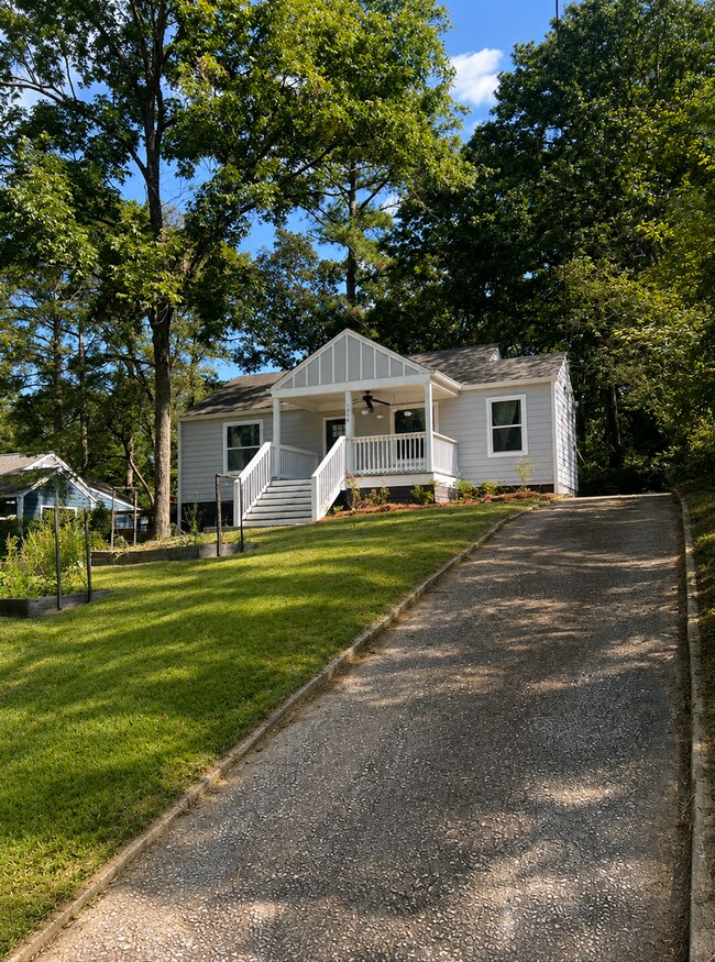Photo - 1614 Terry Mill Rd SE