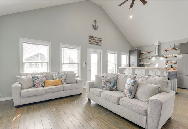 Photo - 1049 Sunset Cir