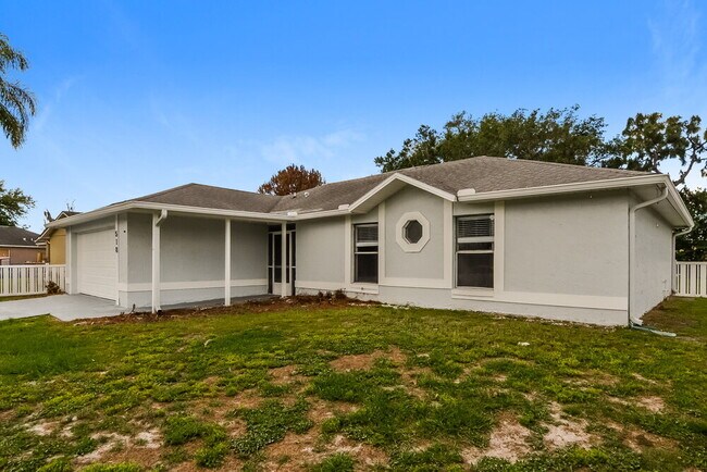 Photo - 518 Carlsbad Dr