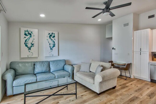 Photo - 3692 E County Hwy 30A Unidad 22