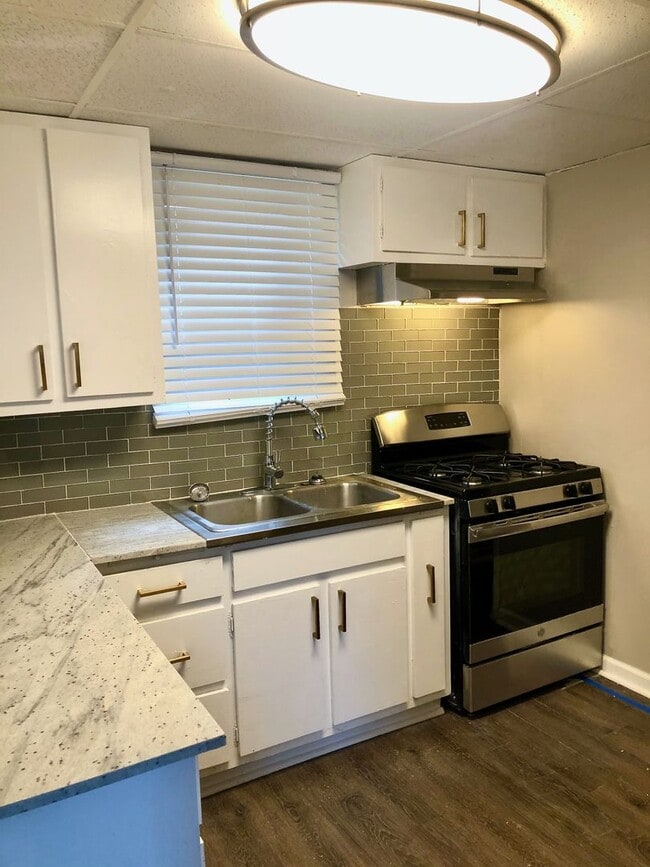 Photo - *** Swissvale * Beautiful & Spacious 4 Bedroom / 2 Bath House * Large Fenced in Backyard * Pet Fr...