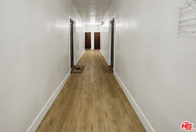 Photo - 351 N Sierra Bonita Ave Unidad 2