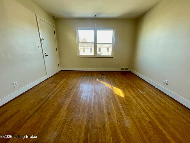 Photo - 210 Breckenridge Ln Unit 3