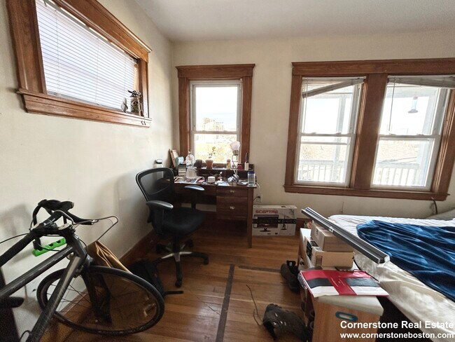 Photo - 24 Stockwell St Apartments Unit 2