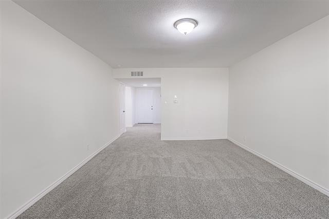 Photo - 5055 Ridglea Ln Unidad 1105