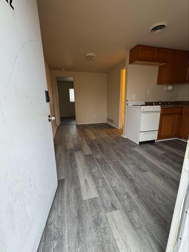 Photo - 5831 Stieren Dr