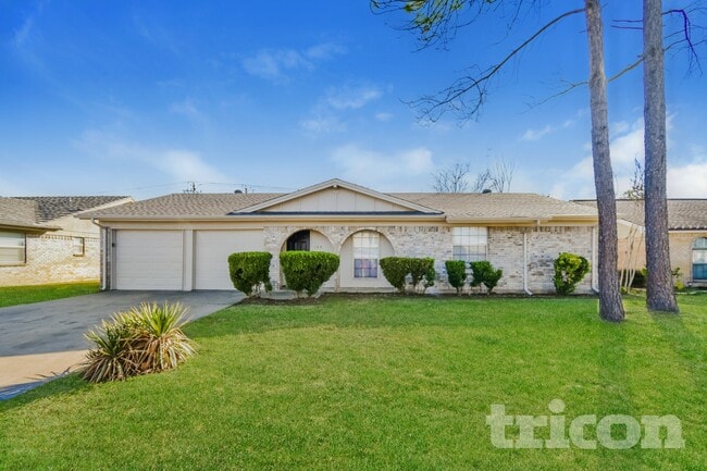 Photo - 155 Bellvue Dr
