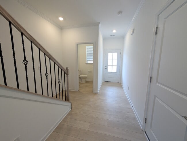 Photo - 1809 Pheasant Trce Cir
