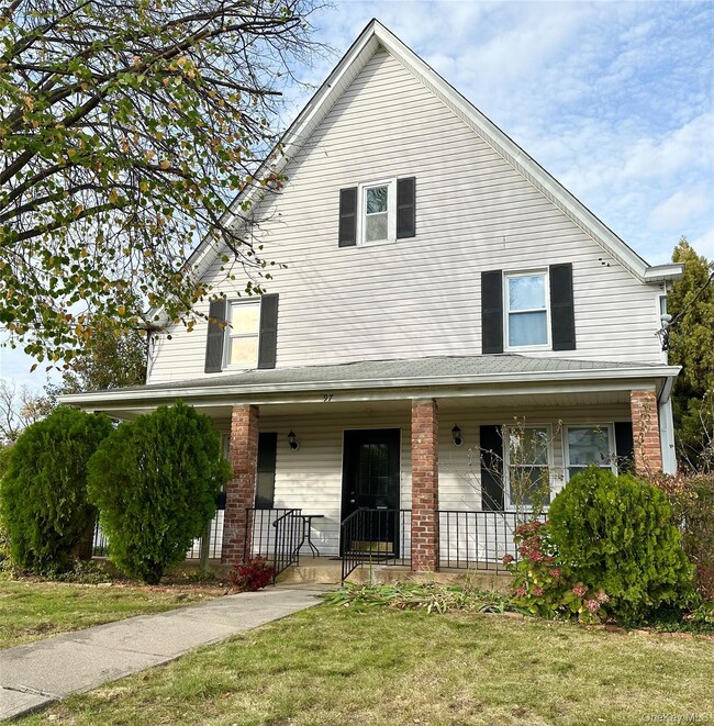 Building Photo - 97 Summit St Unit 4