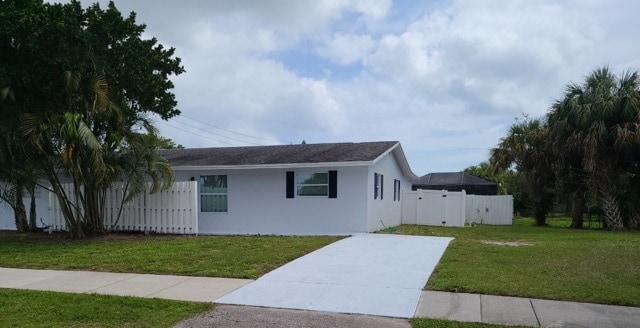 Photo - 3131 NE Savannah Rd