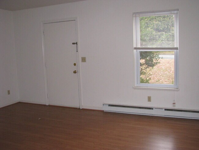 Photo - 1418 Ricky Rd Unit Apt #A