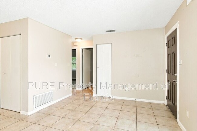 2040 SE 40th Street Rd