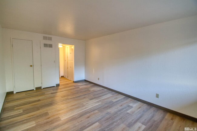 Photo - 1036 Bell St Unit 7