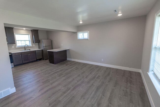 Photo - 3700 Greeley Dr