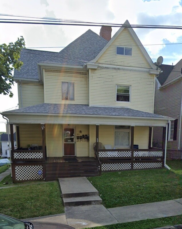 Photo - 265 Duncan Ave