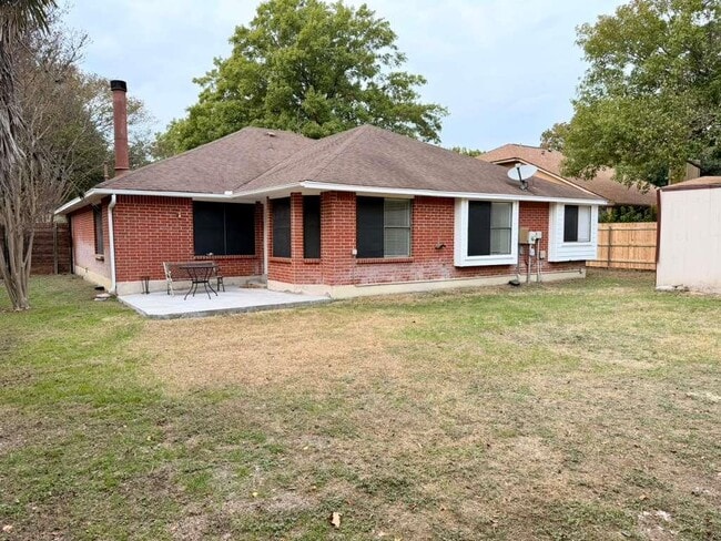 Photo - 1213 Bell Rock Cir