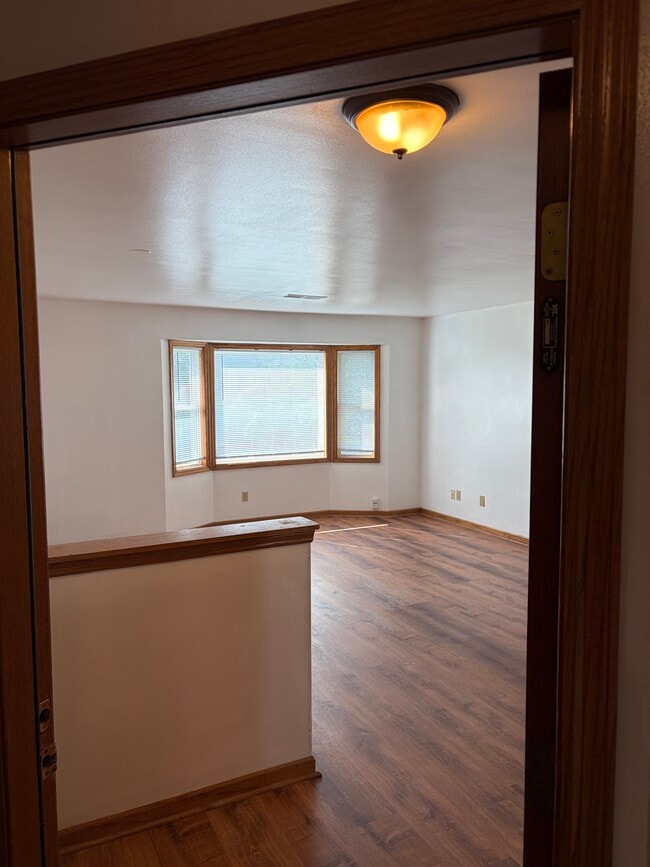 2005 Cliff Alex Ct S Unit 2005 Cliff Alex Ct S, Apt 3