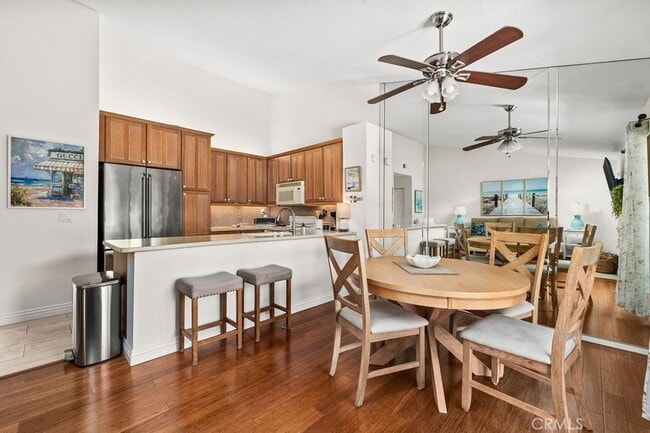 13 Campton Pl