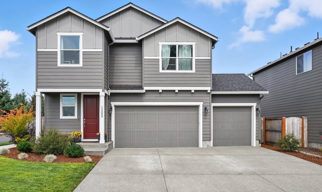 Photo - New Corner Lot- 3 Car Garage!