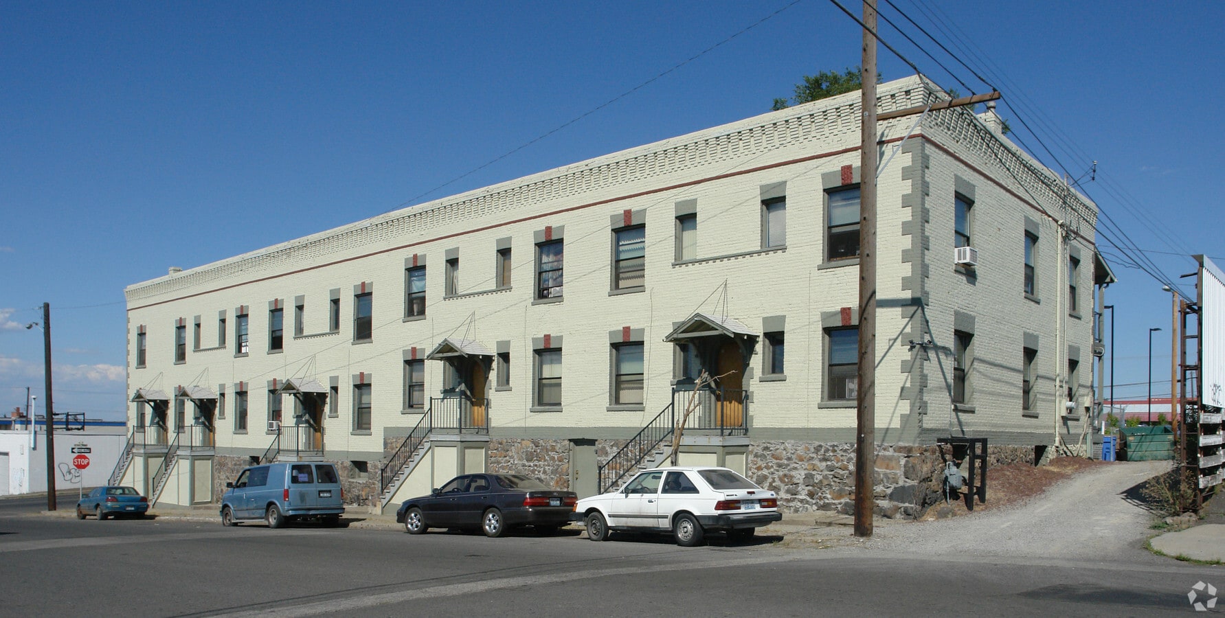 Patrician Apartments - Patrician Apartments