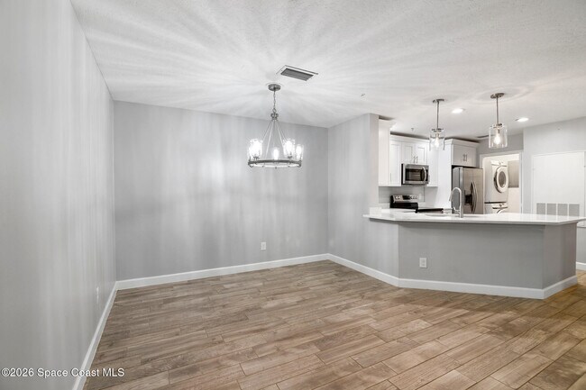 Photo - 7667 N Wickham Rd Unit 1201