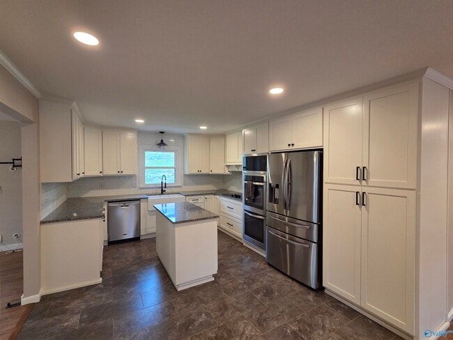 Photo - 907 Fagan Springs Dr SE