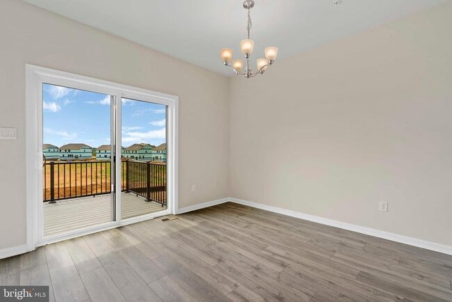 Building Photo - 333 Ensemble Wy Rental