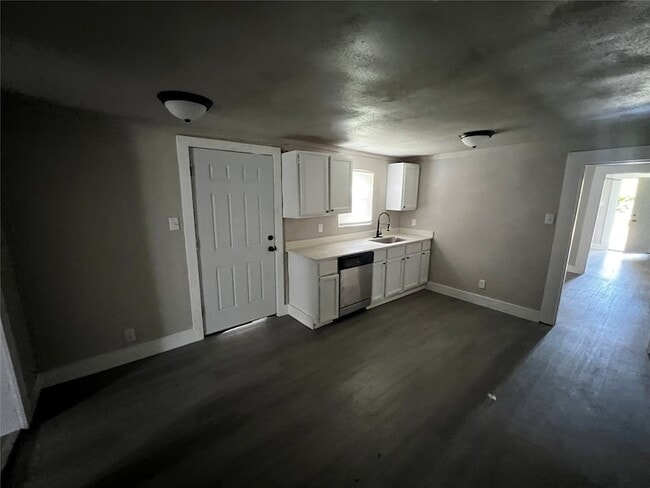 Photo - 1337 W Procter St