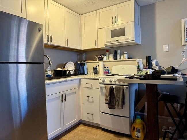 Photo - 70 Lawrence St