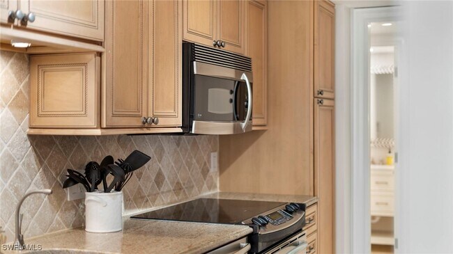 Photo - 4005 Gulf Shore Blvd N Unit 700