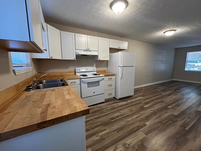 Photo - 107/109 Vintage Ct Unit 107