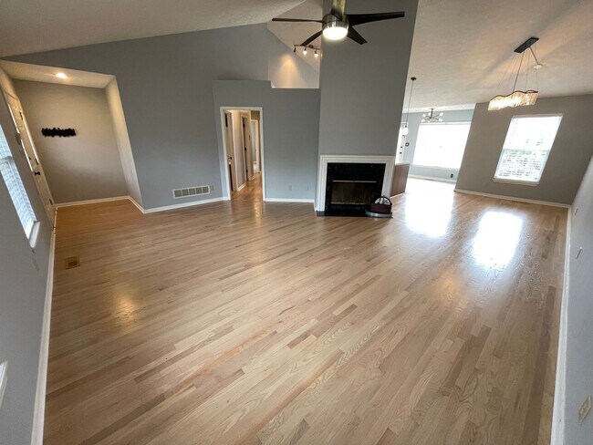 Photo - Convenience and Comfort Feels Like Country...