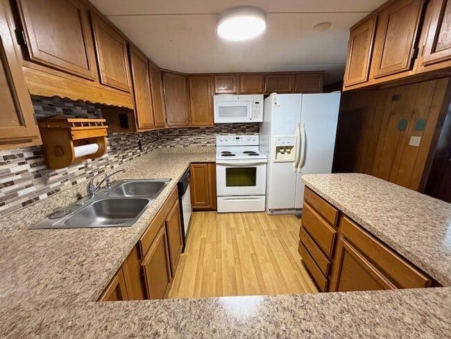 Photo - 2689 Stricklands Ln