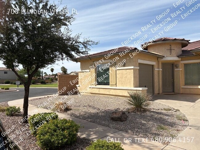 Photo - 700 E Indian Wells Pl