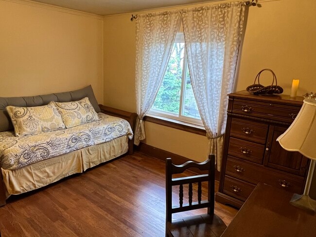 Photo - 148 Church St