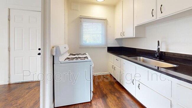 Photo - 650 Bird St Condo Unit 3