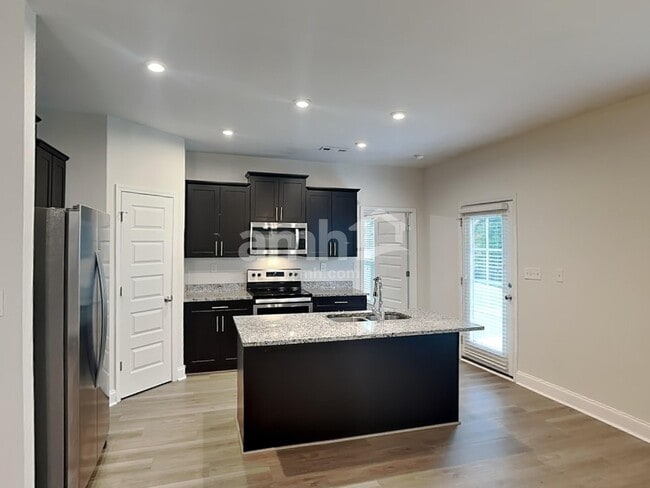 Photo - 5033 Mountain Springs Rd