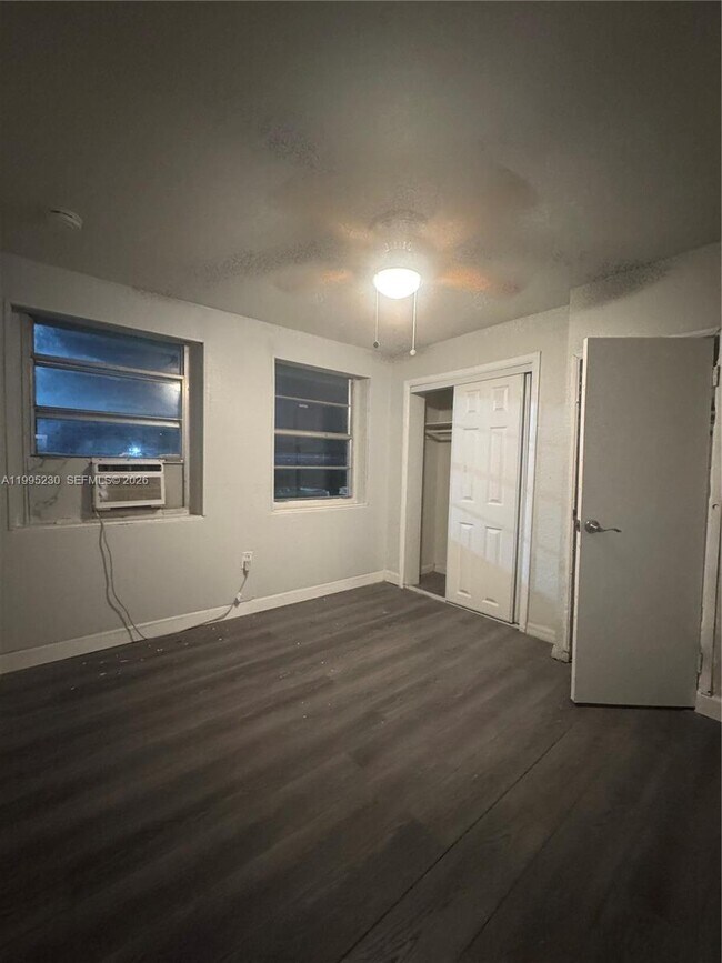 Photo - 7802 NW 8th Ave Unidad 3