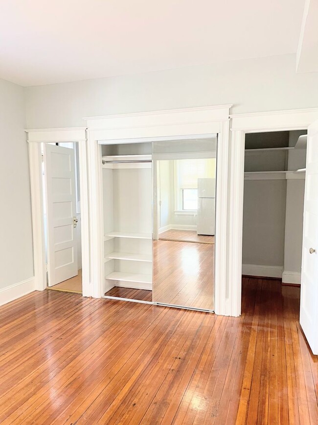 Photo - 1715 P St NW Unidad 105