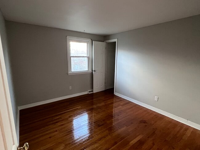 Photo - 102 Park Dr Unit 2
